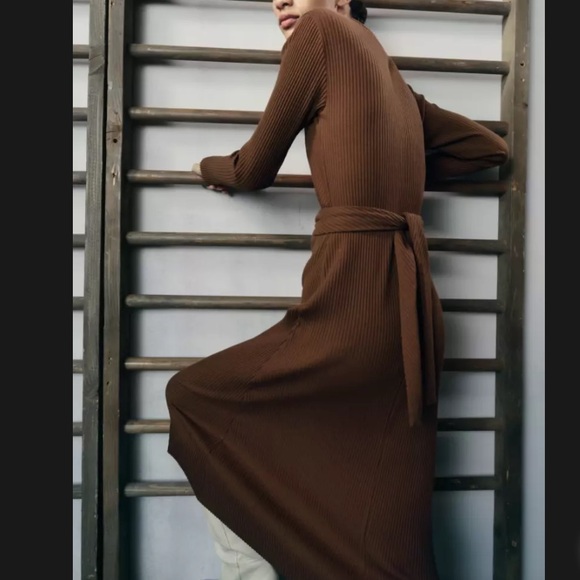 ZARA LONG KNIT MIDI BELTED WRAP DRESS CHOCOLATE BROWN - Picture 3 of 7